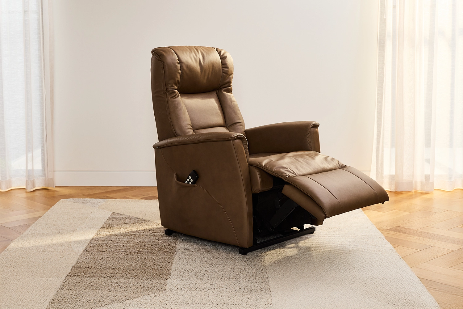 Memphis Fjords Lift Chair – Leather