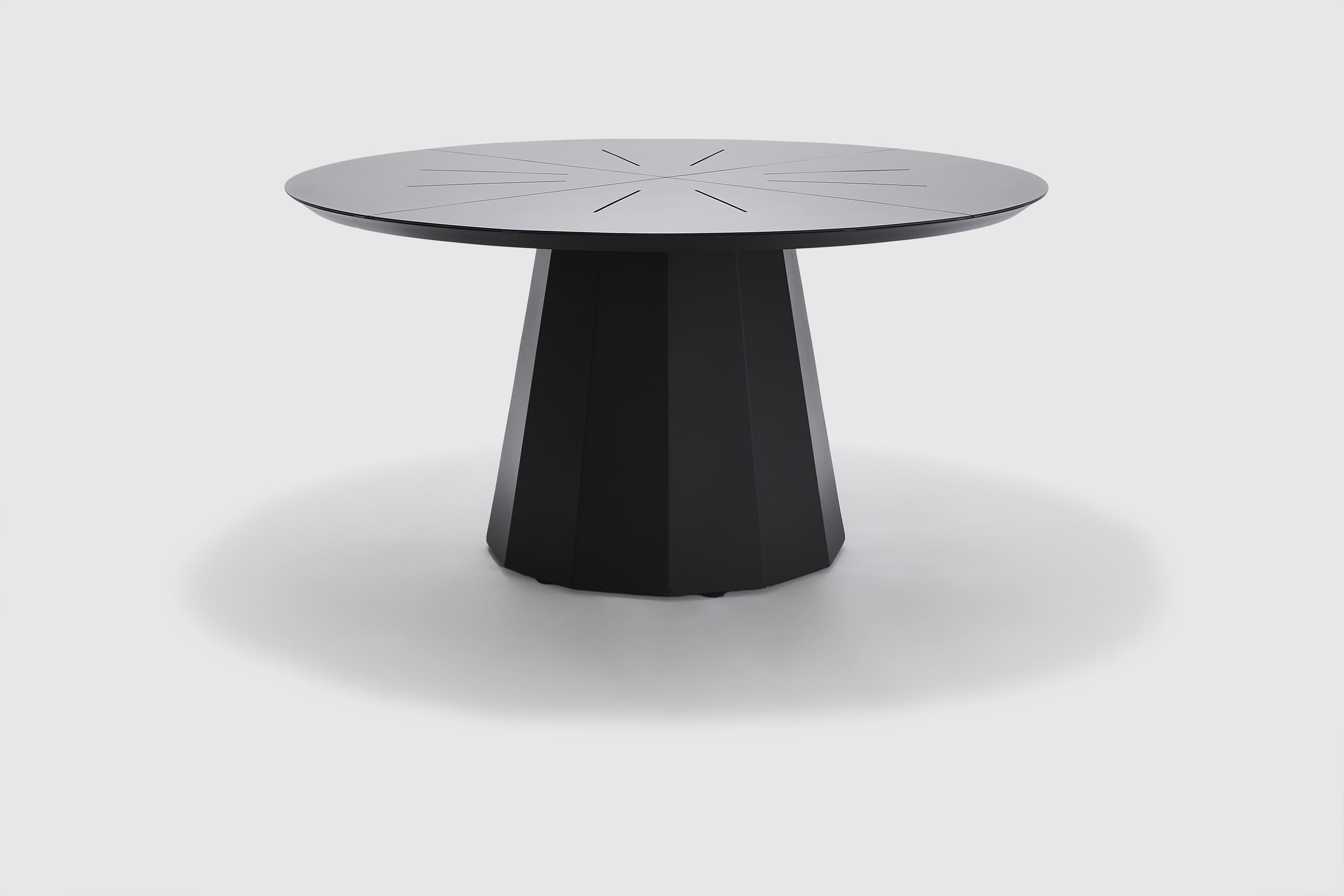 Noco Outdoor Dining Table - Charcoal