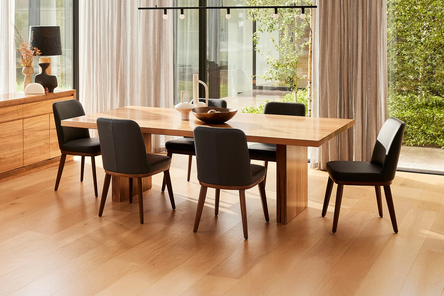 Kalgoolie Dining Table