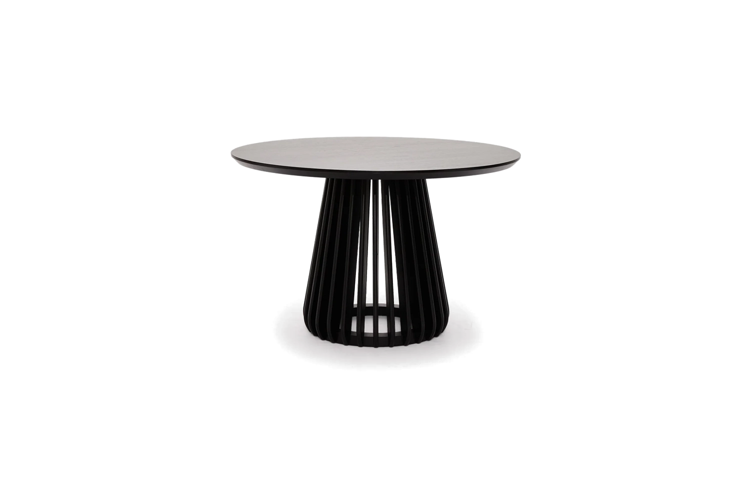 Vinicus Round Dining Table