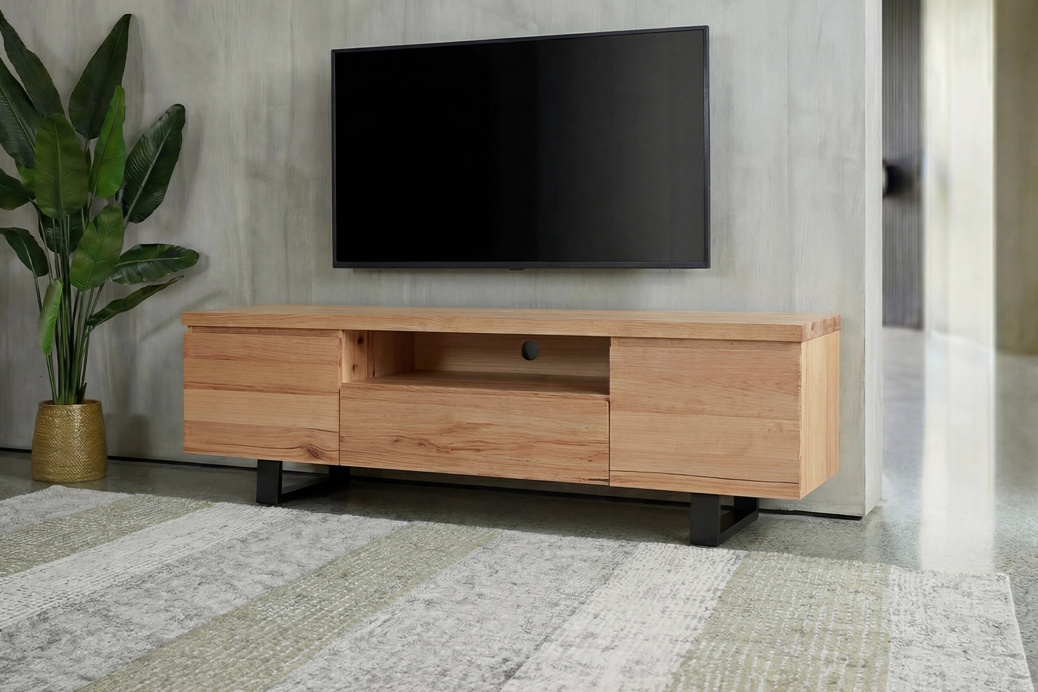 Montana Entertainment Unit - 180cm